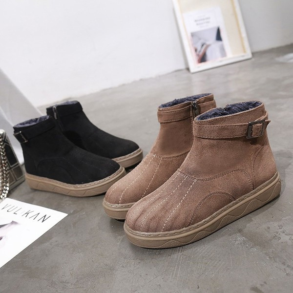 Удобни дамски боти за зимата в черен и кафяв цвят