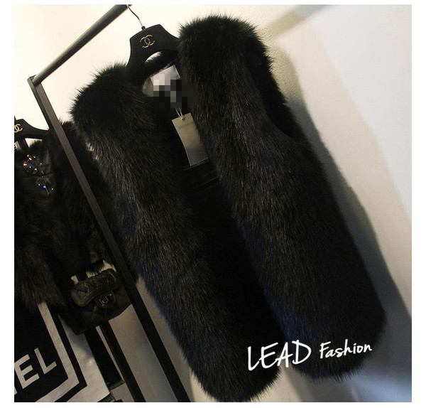 Актуален дамски пухен елек в няколко цвята