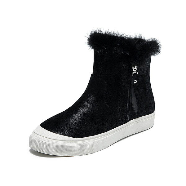 Ежедневни дамски боти за зимата в черен цвят с пух в два модела