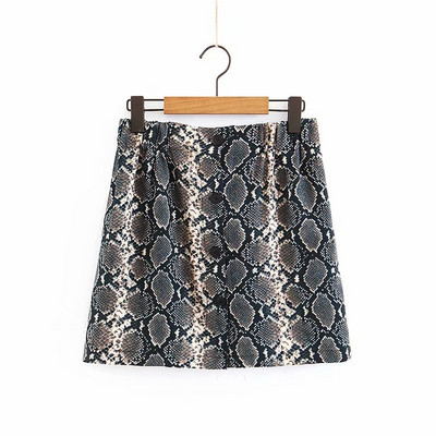 Дамска модерна къса пола