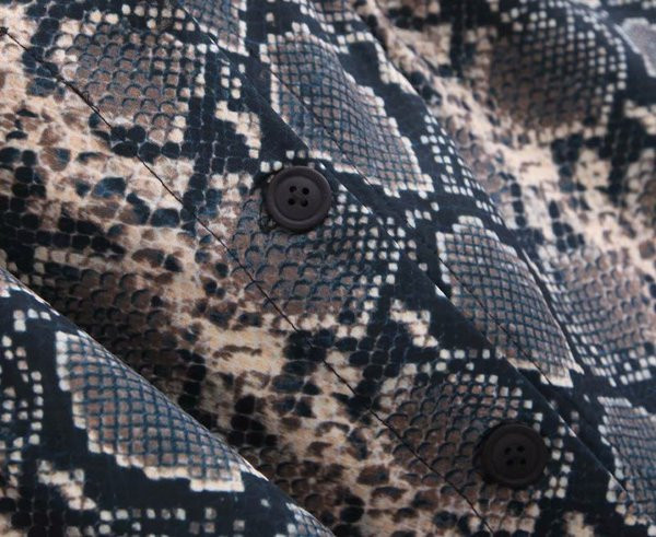 Дамска модерна къса пола 