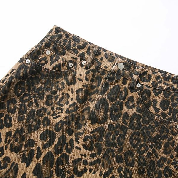 Дамска пола в леопардов принт