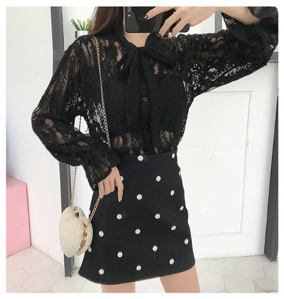 Модерна дамска пола в четири цвята на точки