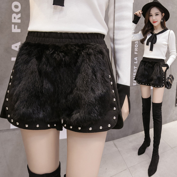 Дамски къс панталон за есента и зимата в няколко модела