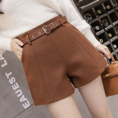 Дамски стилен къс панталон в различни цветове