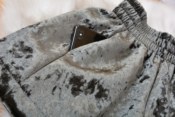 Дамски актуален къс панталон в три цвята 