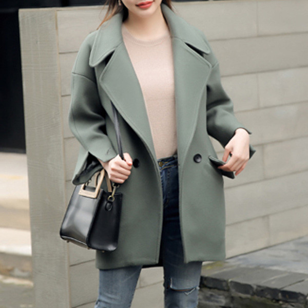 Стилно дамско палто къс модел в два цвята