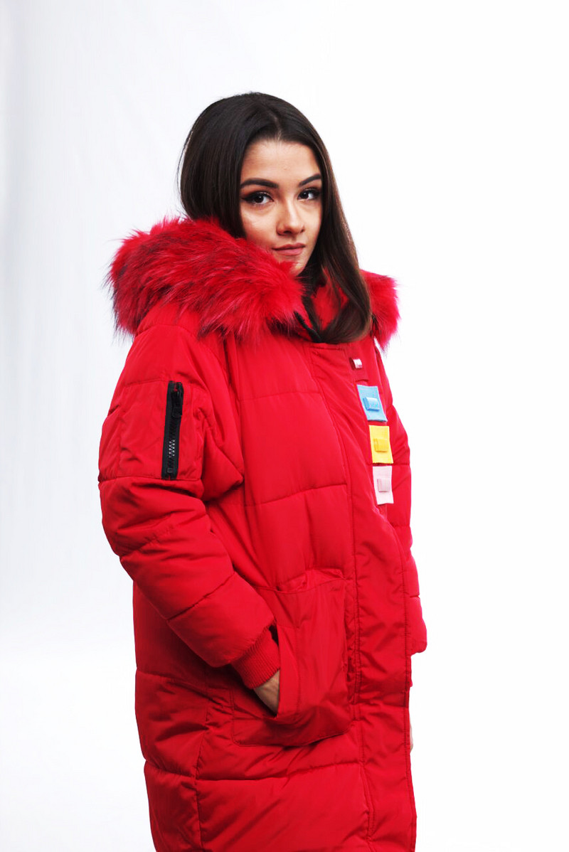 Ново дълго дамско яке за зимата с цветен пух в шест цвята