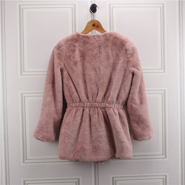 Пухено дамско палто с джобове и еластична талия с връзки в розов цвят