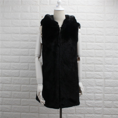 Модерен дамски пухен елек с качулка в няколко цвята