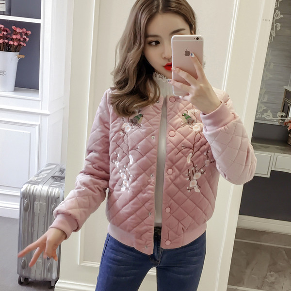 Μοντέρνο γυναικείο μπουφάν  με κολάρο σε σχήμα Ο σε δύο μοντέλα