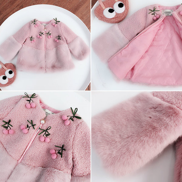 Стилно детско палто с пух и 3D декорация в розов и бял цвят