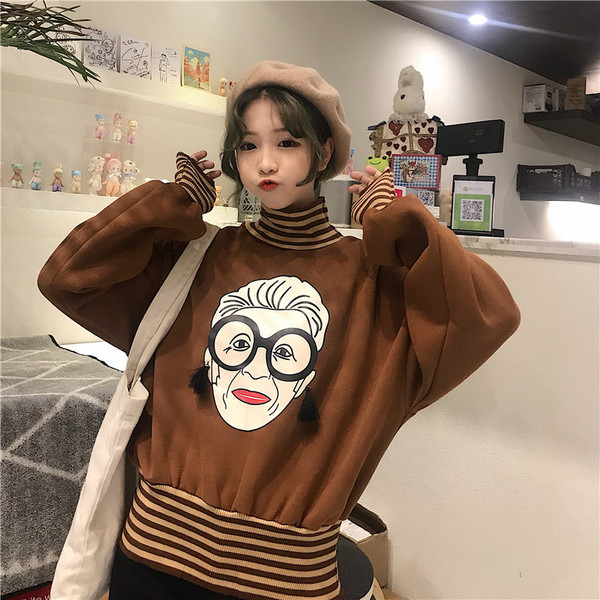 Modern női blúz pólógallérral és színes rátéttel, három színben