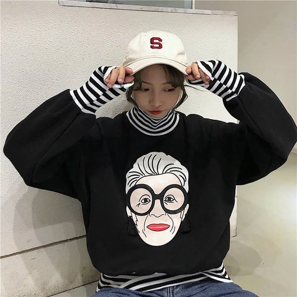 Modern női blúz pólógallérral és színes rátéttel, három színben