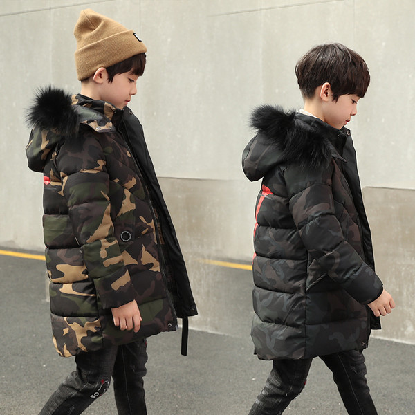 Зимно детско яке за момчета в камуфлажен десен дълъг модел 