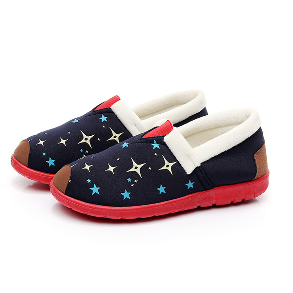 Топли ежедневни дамски обувки за есента и зимата