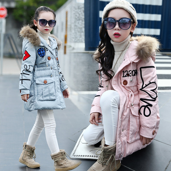 Модерно детско яке за момичета с бродерии и качулка в няколко цвята