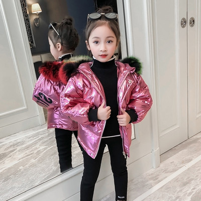 ХИТ Актуално детско яке за момичета с цветен надпис и пух в два цвята