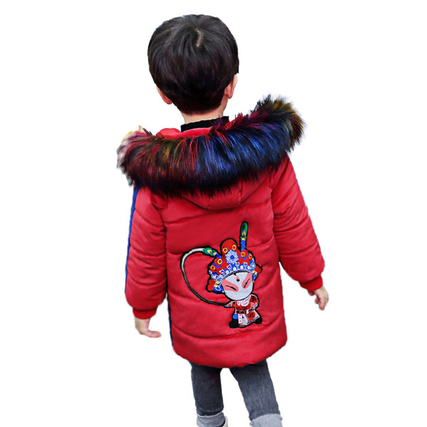 Зимно детско яке за момчета с бродерия и цветен пух в червен и син цвят