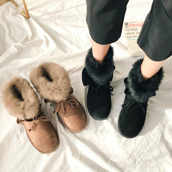 Modern női csizma két színben