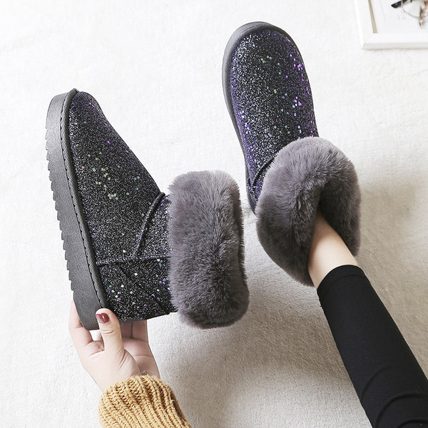 Női aktuális csizma három színben