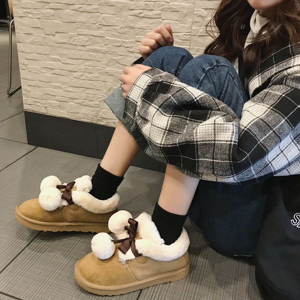 Női pehelycsizma három színben