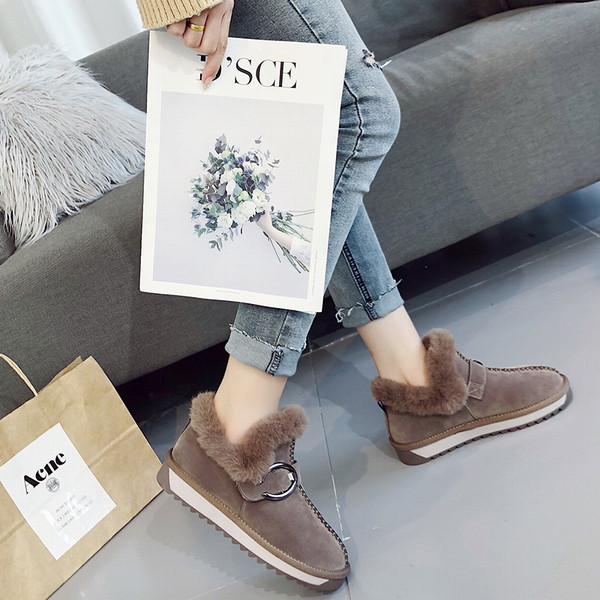 Modern női csizma két színben - barna és fekete