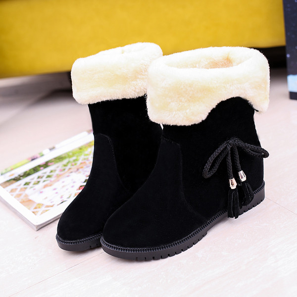 Női aktuális csizma három színben