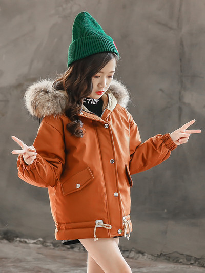 Téli gyerekkabát felirattal és kapucnis pehely három színben