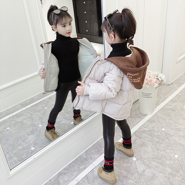 Őszi-téli gyerekkabát lányoknak rövid modell többféle színben