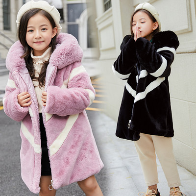 Нов модел детско пухено палто за момичета с качулка в розов и черен цвят