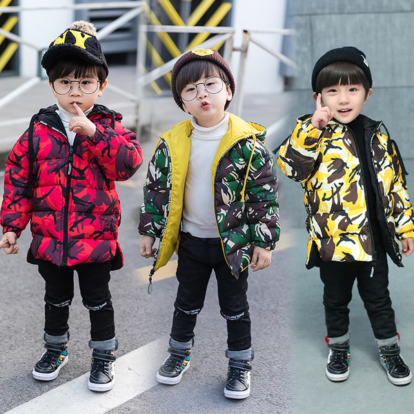 Téli gyerek kabát fiúknak két arccal, rátéttel több színben