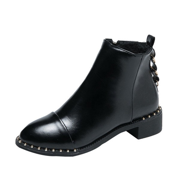 Fekete színű női csizma fűzővel