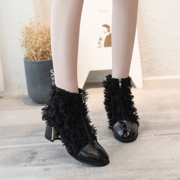 Εξαιρετικές γυναικείες μπότες σε δύο χρώματα