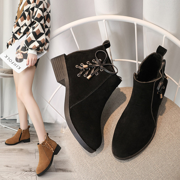 Öko velúrból készült, fűzős női csizma két színben