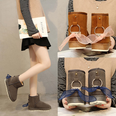 Γυναικείες μοντέρνες μαλακές μπότες σε τέσσερα χρώματα