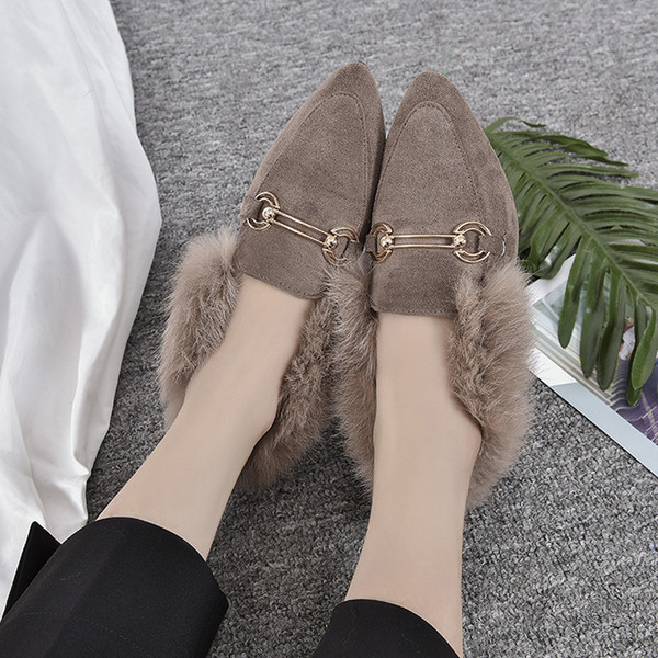 Női topikus cipő két színben, csattal