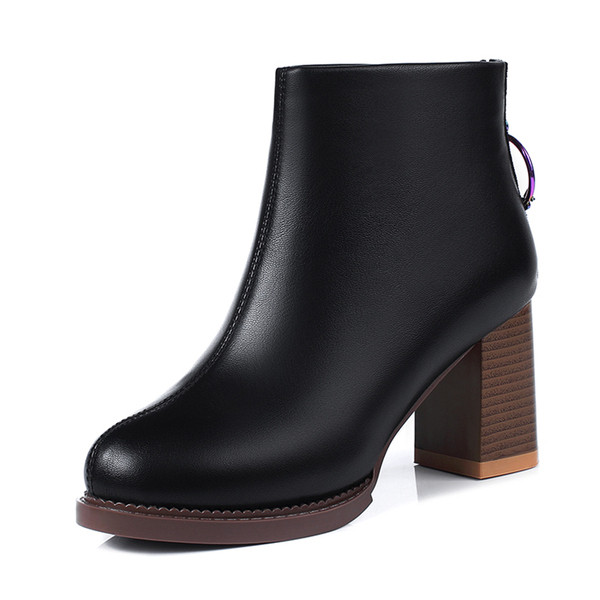 Női csizma két színben - barna és fekete műbőr