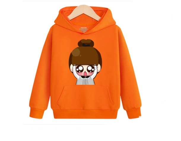 Moдерна детска буза с цветна апликация в два вида 