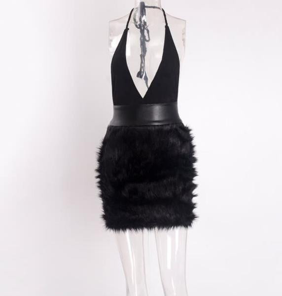 HIT Aktuális női ruha mély V-nyakkal