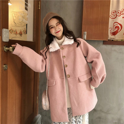 Modern női kabát zsebekkel és pehelygallérral több színben