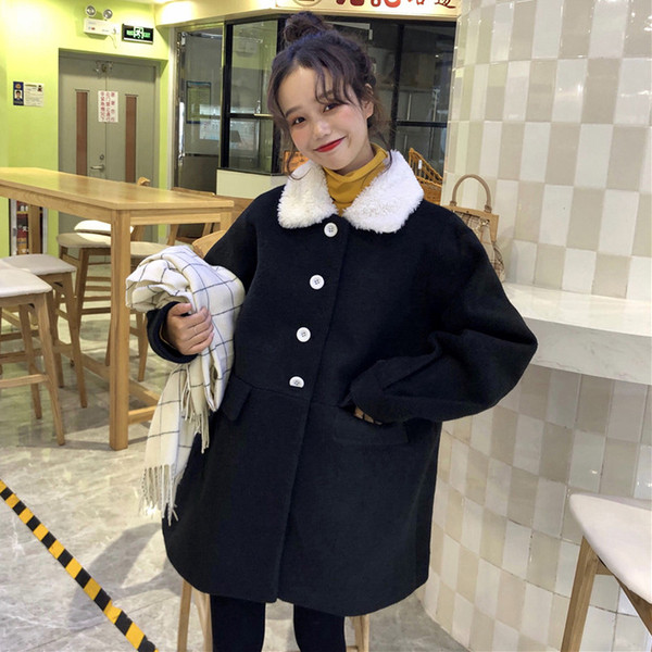 Modern női kabát zsebekkel és pehelygallérral több színben