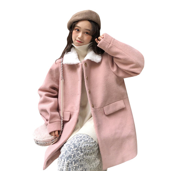 Modern női kabát zsebekkel és pehelygallérral több színben