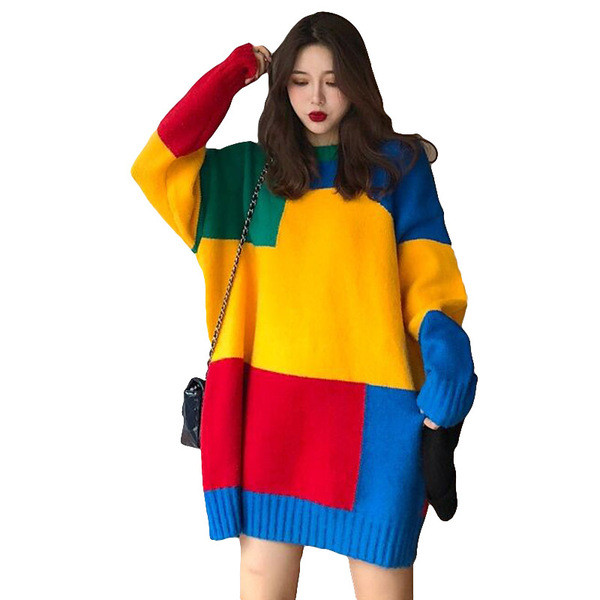 Színes női pulóver O-alakú gallérral - hosszú modell