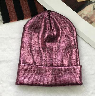 Modern női téli sapka több színben