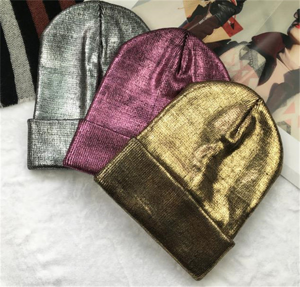 Modern női téli sapka több színben