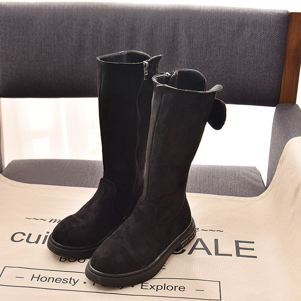 Gyerekcsizma lányoknak fekete és piros színben