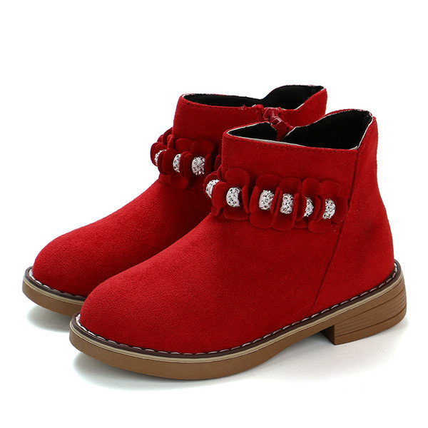 Gyerekcsizma lányoknak három színben