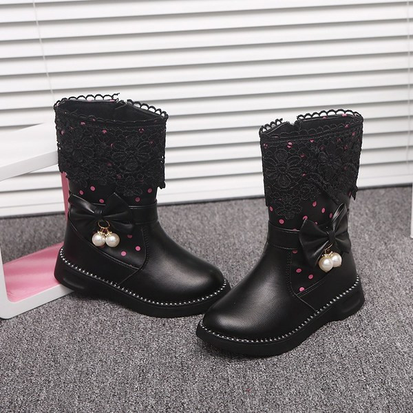 Divatos gyerekcsizma lányoknak három színben, csipkével