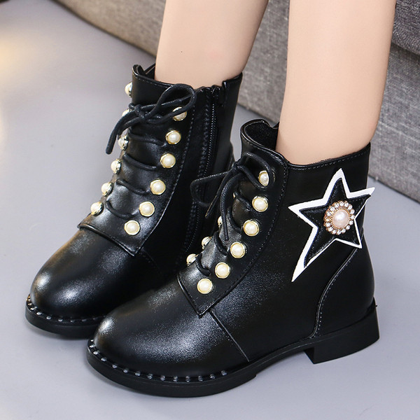 Gyerek topikus csizma lányoknak többféle színben